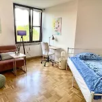 Grosses Privatzimmer In Messe Und Oktoberfest Naehe